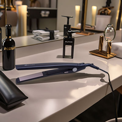 PTC-verwarmingshaarstrainer en -kruller met keramische en toermalinecoatingplaten en 360° draaiend stroomkoord
