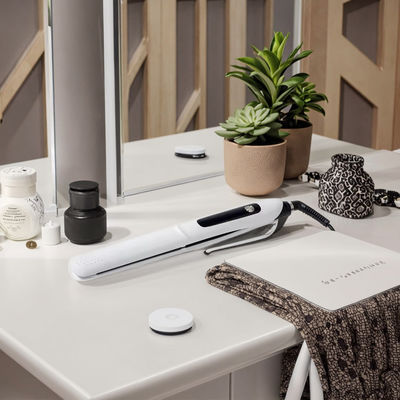 Professionele Stijltang en Platte IJzer met 10 Temperatuur Niveaus 130-230°C Bereik en Teflon Platen voor Glad, Pluisvrij Haar